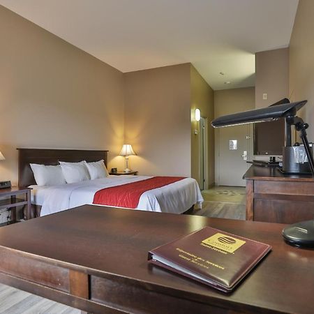 Comfort Inn & Suites Saint-Jerome Εξωτερικό φωτογραφία