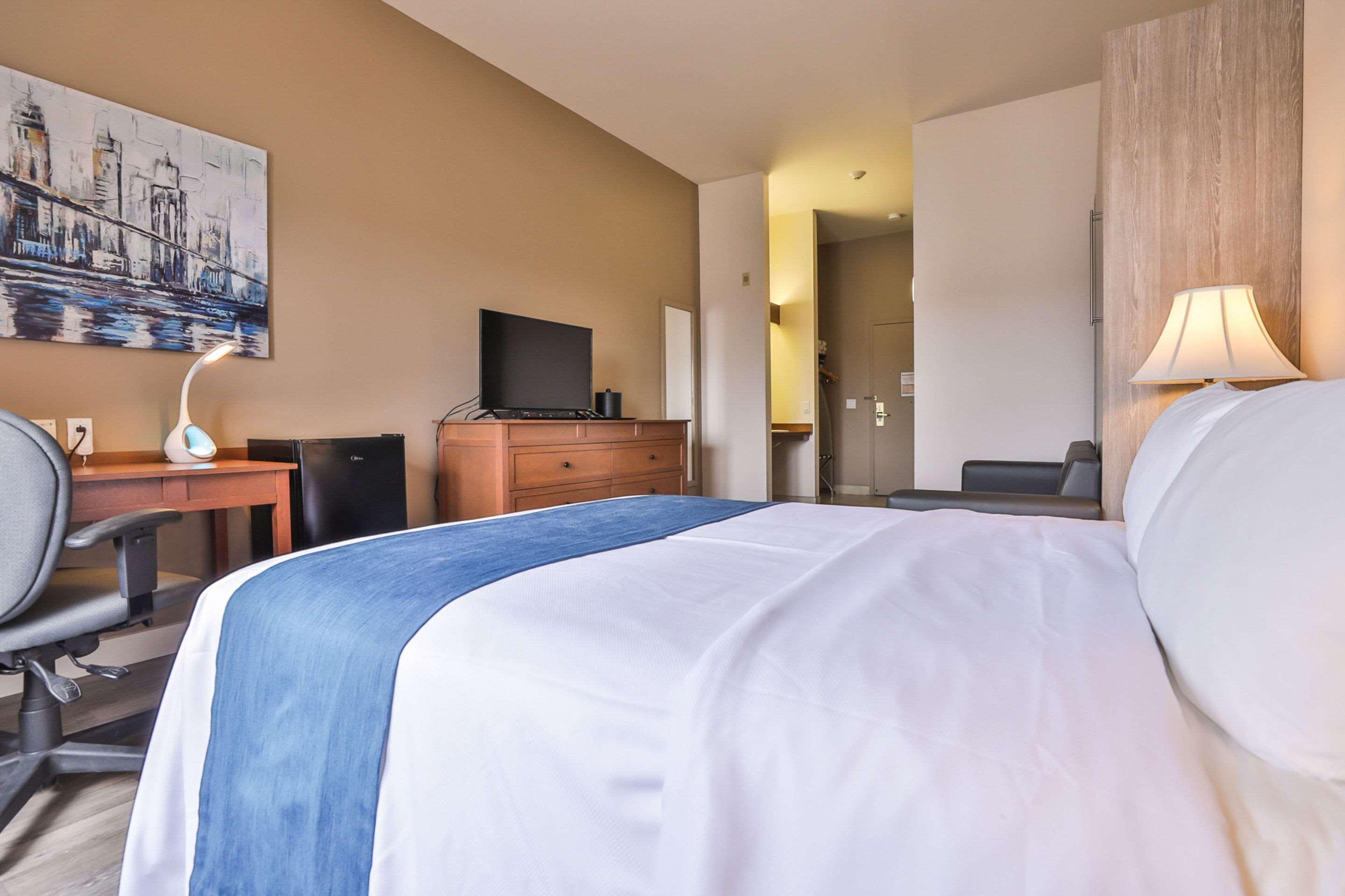 Comfort Inn & Suites Saint-Jerome Εξωτερικό φωτογραφία