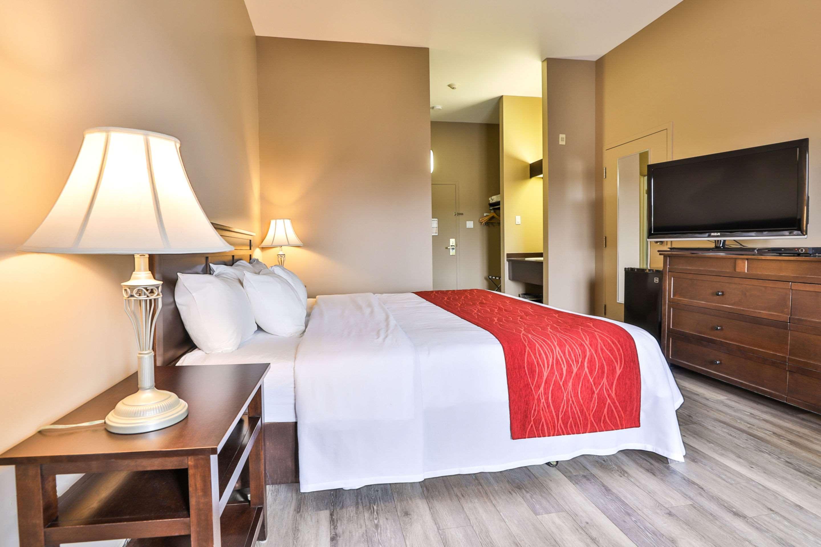 Comfort Inn & Suites Saint-Jerome Εξωτερικό φωτογραφία