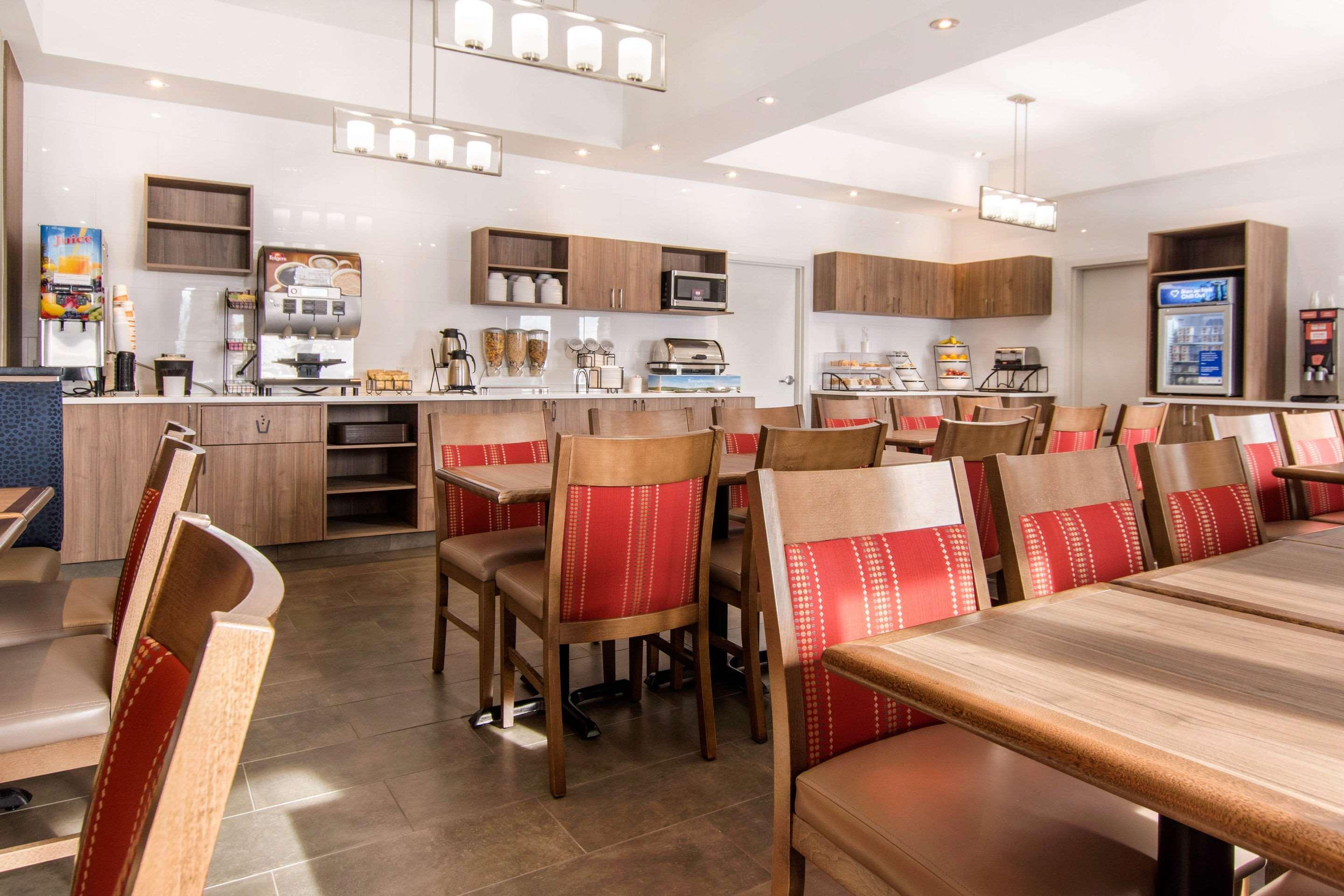 Comfort Inn & Suites Saint-Jerome Εξωτερικό φωτογραφία