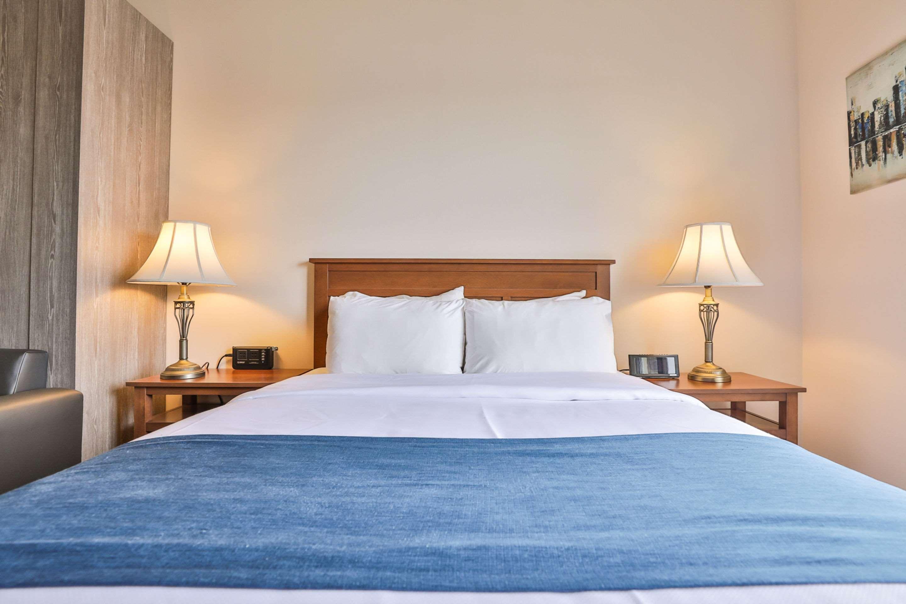 Comfort Inn & Suites Saint-Jerome Εξωτερικό φωτογραφία