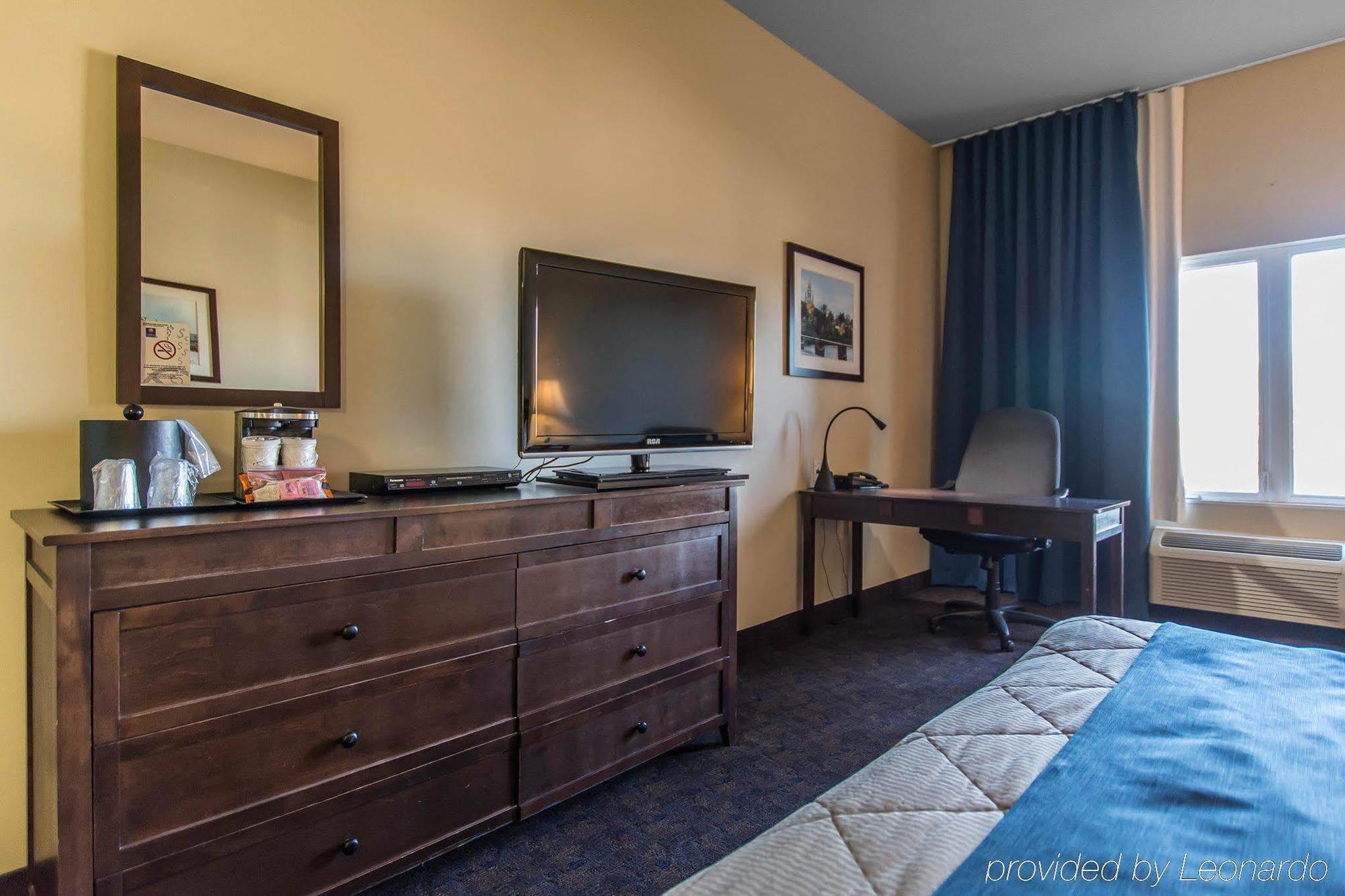 Comfort Inn & Suites Saint-Jerome Εξωτερικό φωτογραφία